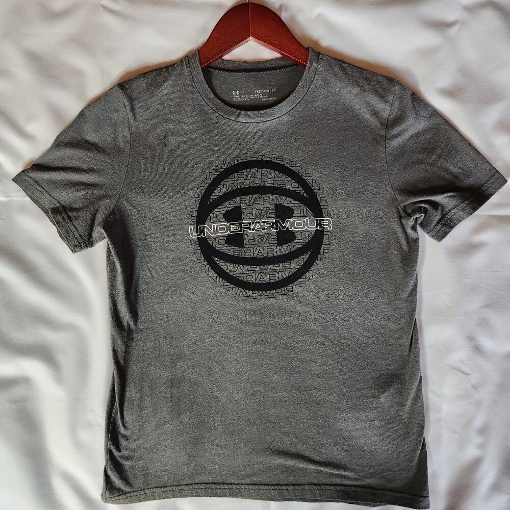 Under Armor Youth Boys "Basketball" Gray size YXL